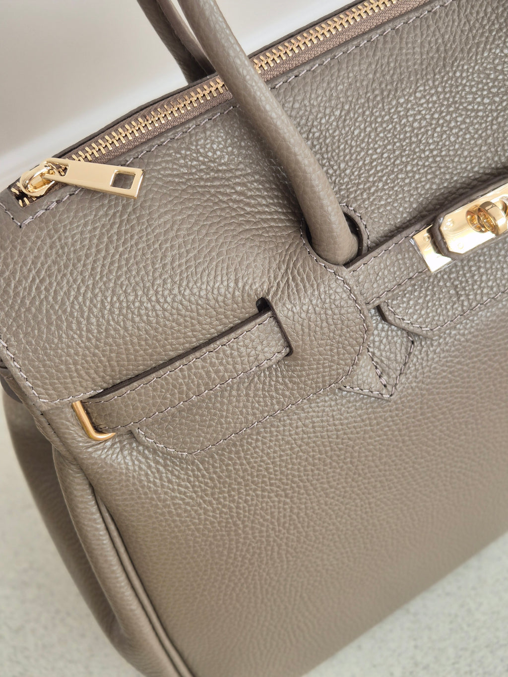 Torebka skórzana Erma Maxi dark taupe