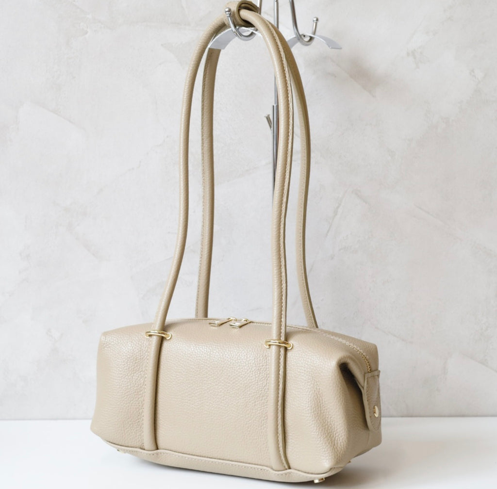 Skórzana torebka baguette mini 02 beige