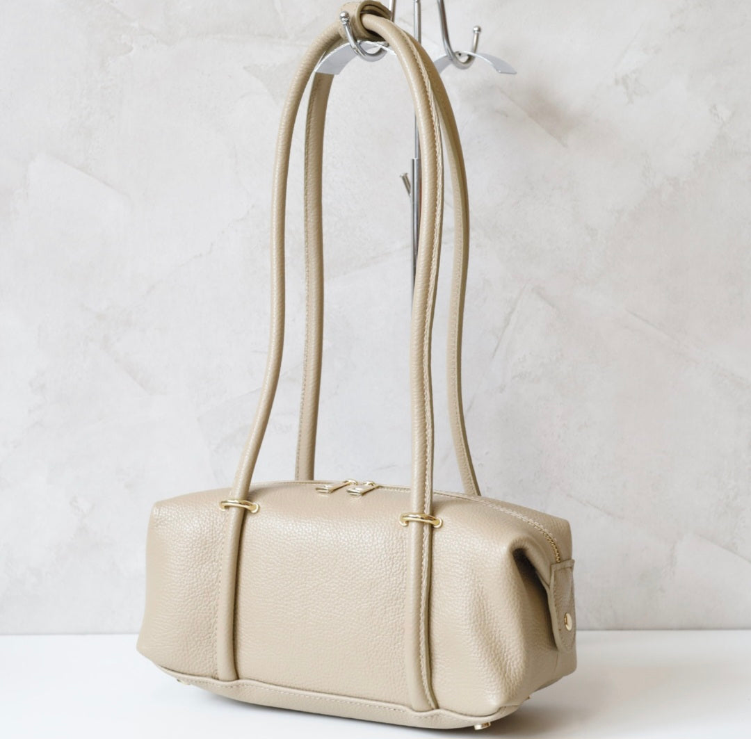 Skórzana torebka baguette mini 02 beige